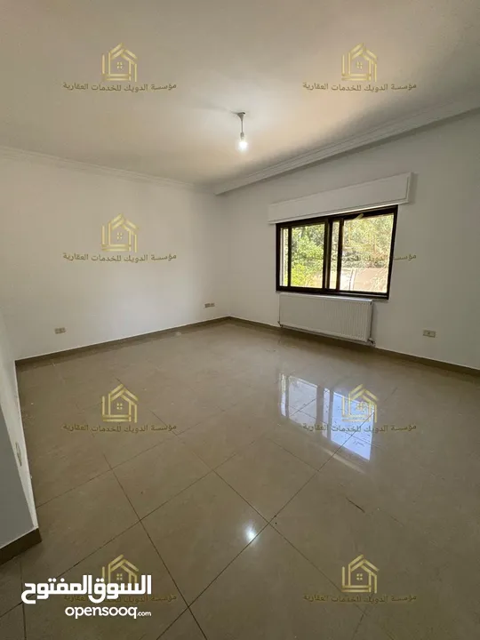 شقة سوبر ديلوكس - النخيل - 4نوم 2ماستر - 250م - بلكونتين بإطلالــــه مميزة - قرب الخدمات العامة