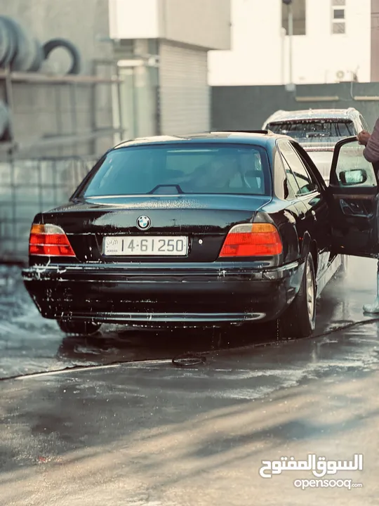 BMW e38730