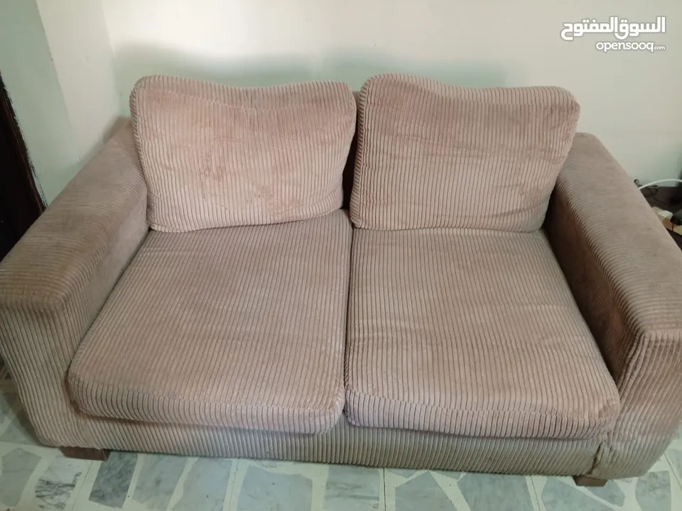 غرفة نوم مستعمله بحالة الجديد