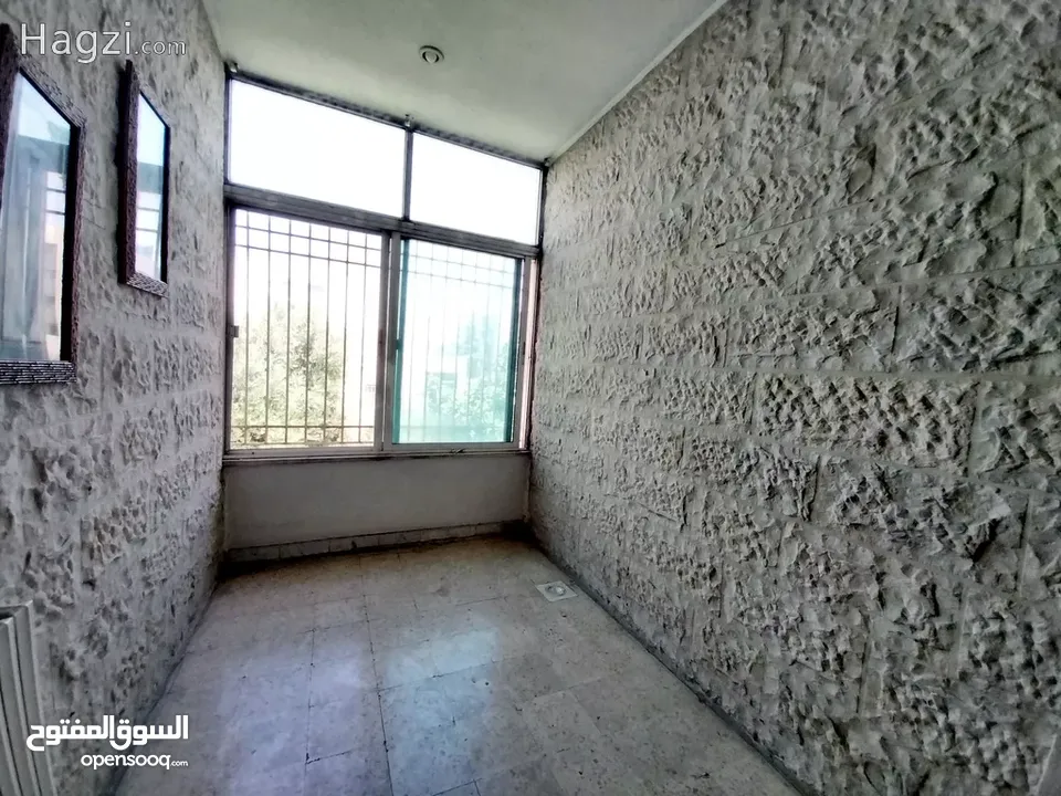 شقه للايجار منطقه الدوار الرابع ( Property 32672 ) سنوي فقط