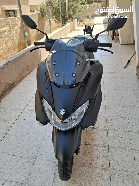سكوتر بيرجمان للبيع مرخص ومؤمن وكالة  125