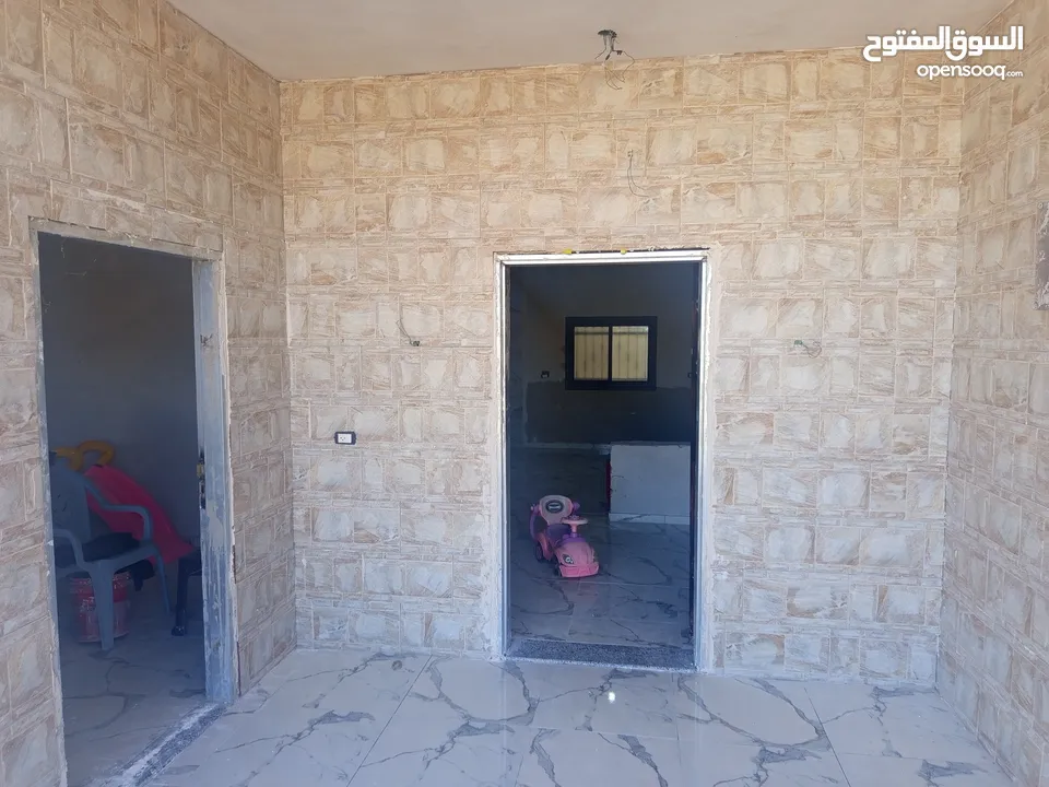 بيوت ارضيه