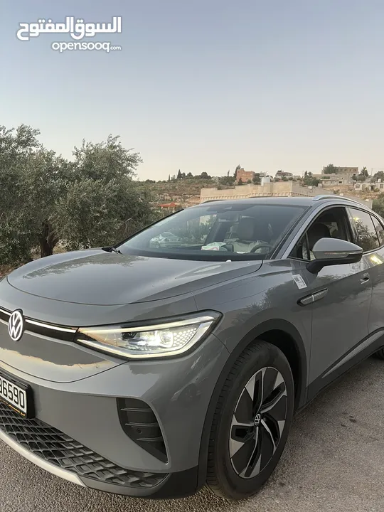 ID.4CROZE PURE +للبيع بسعر مغري  السعر غير قابل للتفاوض