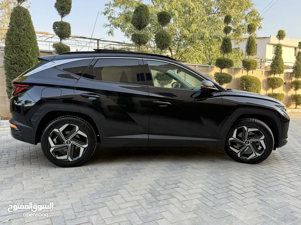 هونداي توسان ترخيص 2022 محرك 1600 هايبرد plug in/يقطع على الشحنه 65 كيلو متر  271 حصان