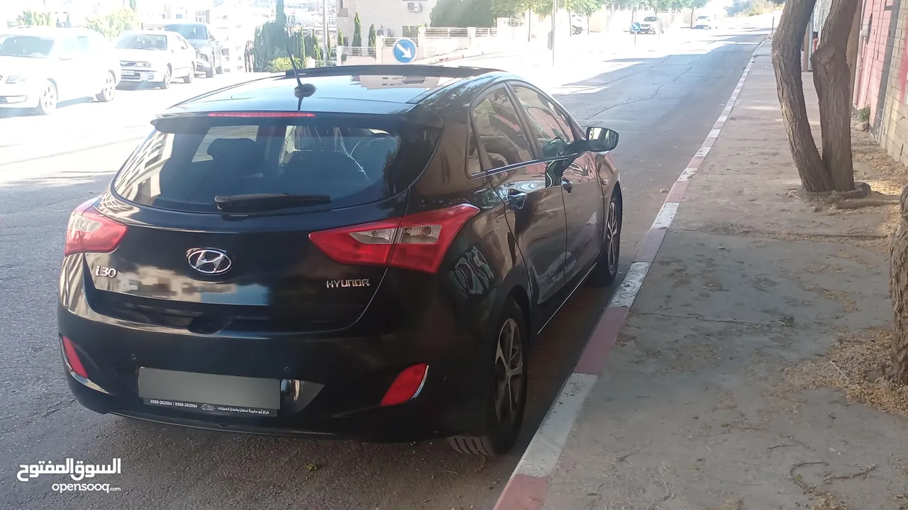 هيونداي i30 سنة 2016. مع فتحةوط بانوراما. نخب لقطه