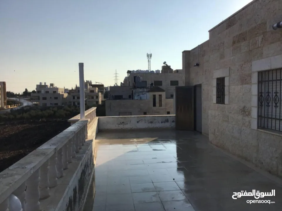 شقة لللبيع في الحصن