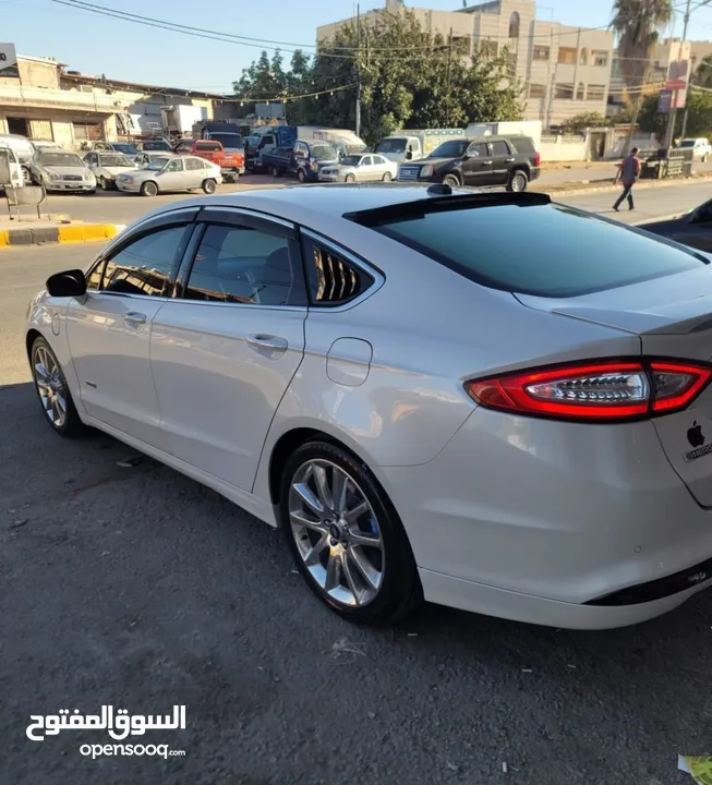 فورد فيوجن 2013