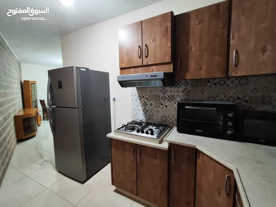 شقة مفروشة للإيجار – بيتونيا  قرب دوار الفواكه