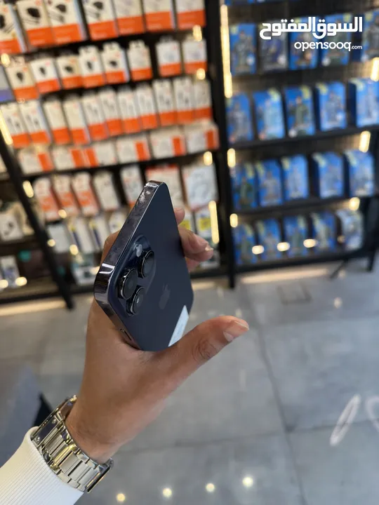IPHONE 14 PRO MAX (256GB) USED LIKE NEW / ايفون 14 برو ماكس 256 جيجا مستعمل حاله الجديد كفاله سنتين