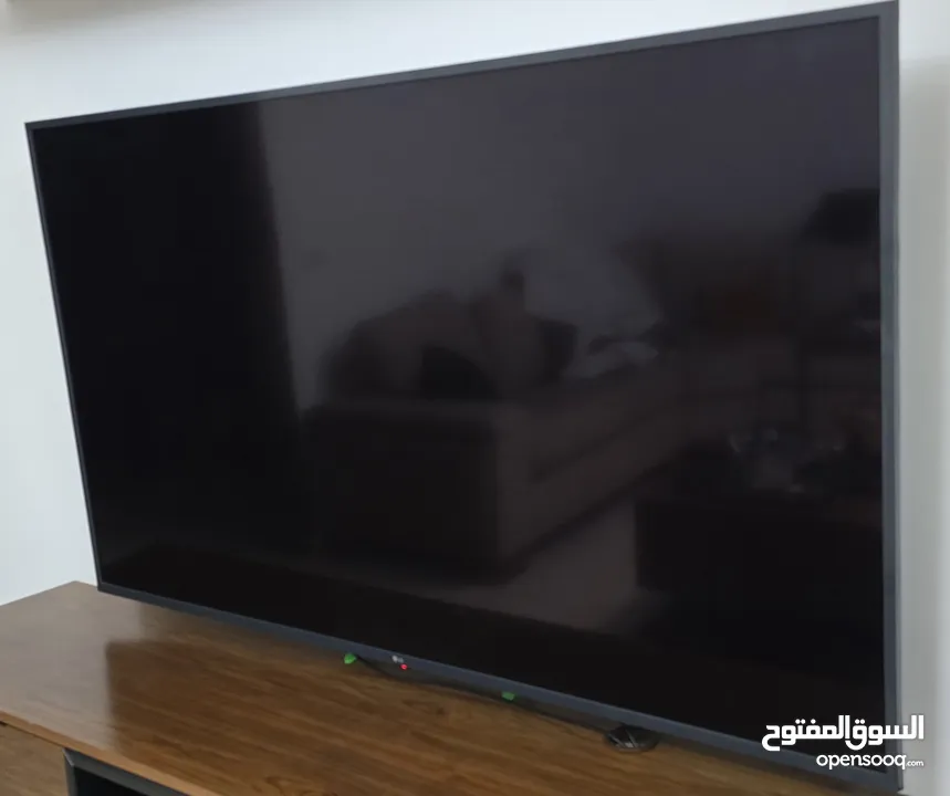 شاشة تيلفزيون ال جي 65 بوصة