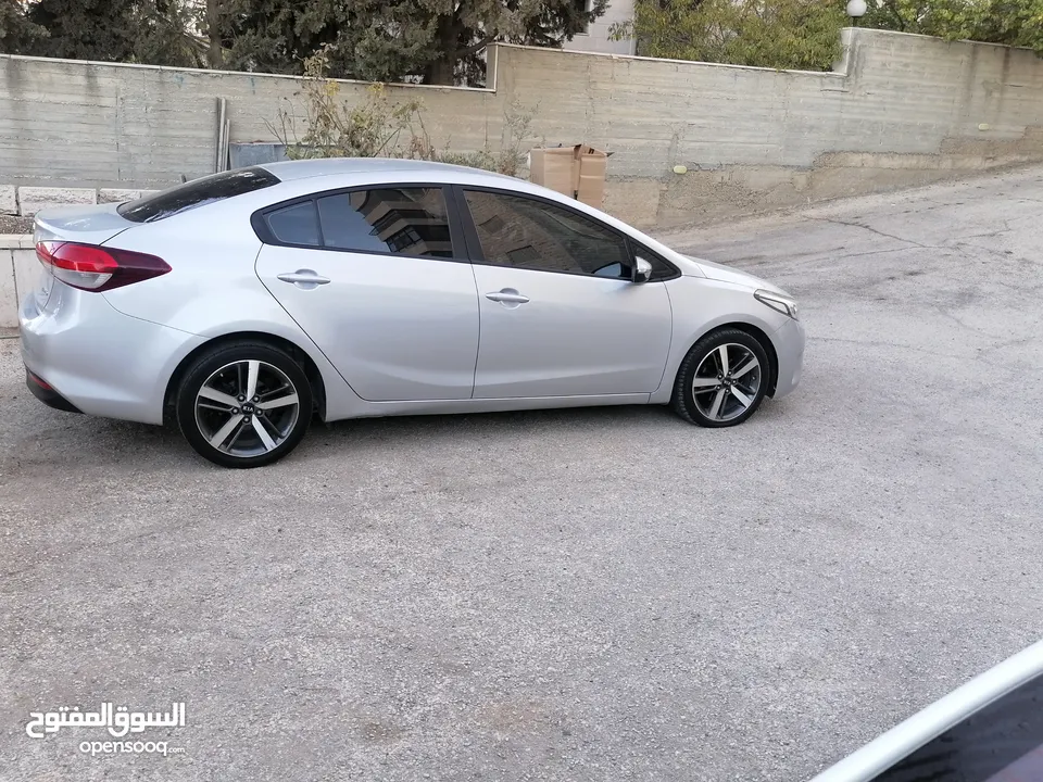 كيا K3 / ماتور 1600 /ديزل /عداد قليل 110  / فحص نخب/ اقتصاديه /الأكثر طلبا