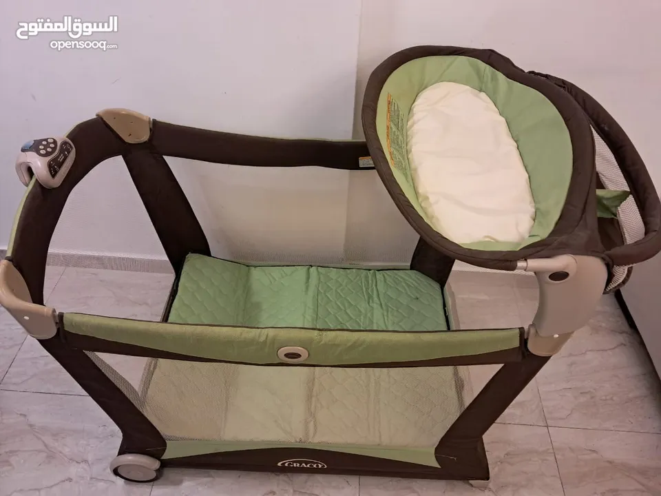 تخت اطفال من جراكو Graco pack and play