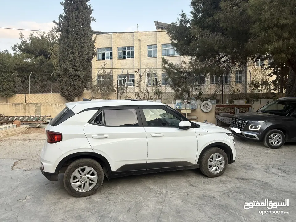 جب هونداي فينو مع فتحة سقف 2020 ماشي فقط 49 الف