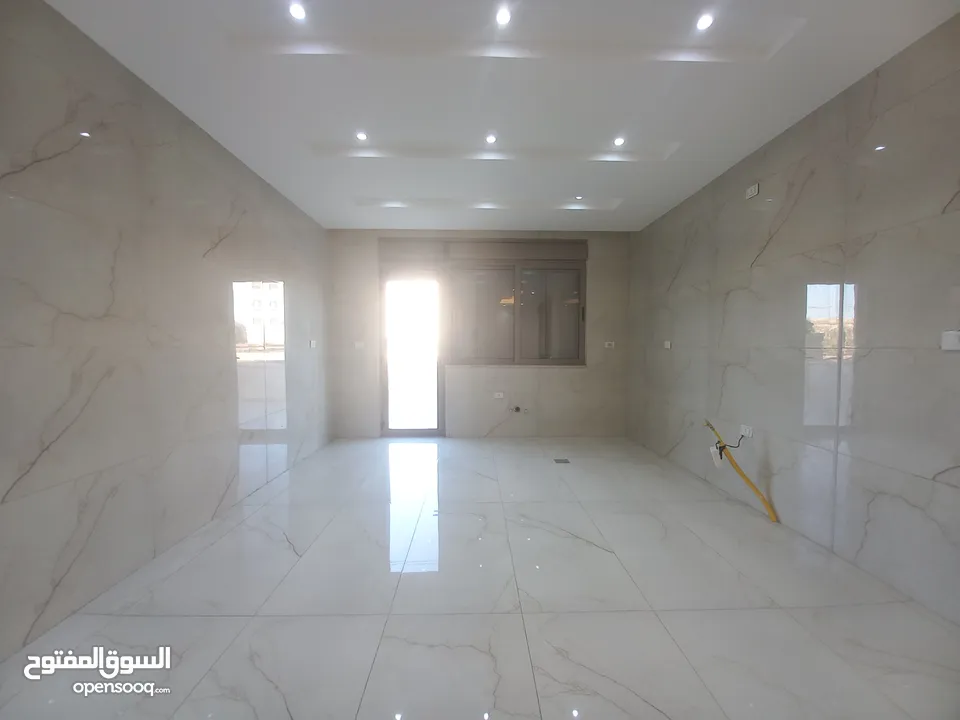 Apartment For Sale In Marj Al Hamam ( Property 40580 )-174787507