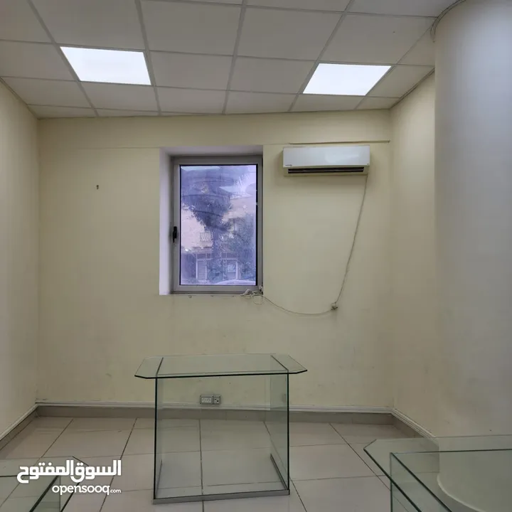 مكتب للايجار قريب وسط رام الله