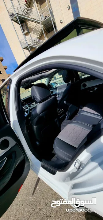 مرسيديس E300 هايبريد بنزين و كهرباء ترخيص 2020
