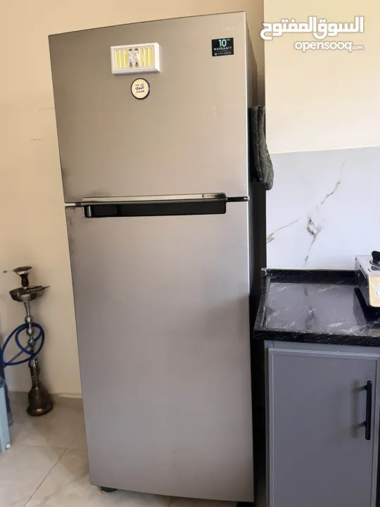 ثلاجه ساسونج 2021 300 لتر لون سلفر