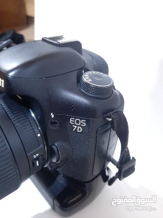 كاميرا كانون 7D للبيع نضافة 90٪ شرط الفحص