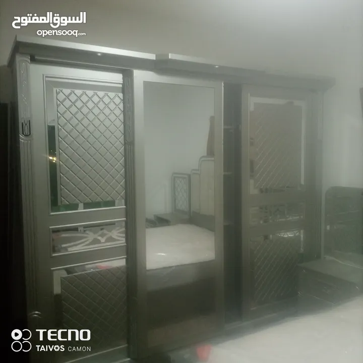 غرفة نوم للبيع استعمال عرسان
