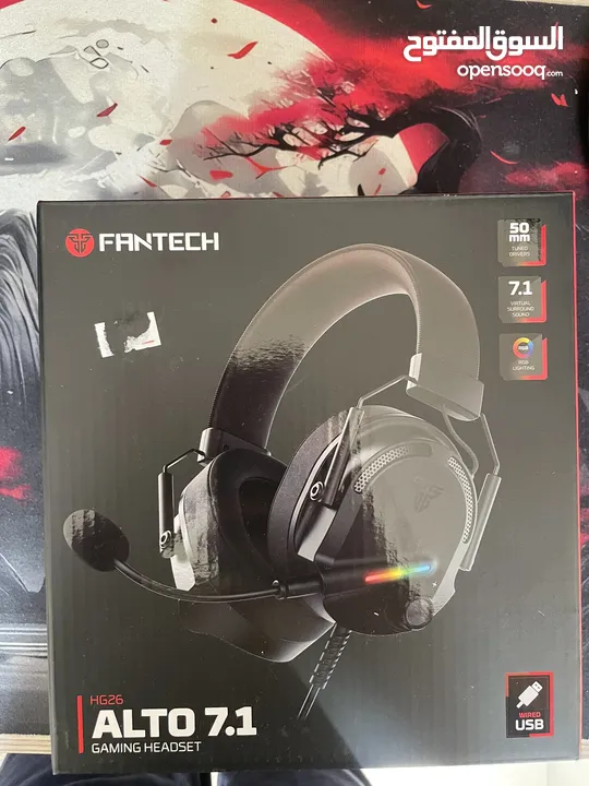 كمبيوتر للبيع مع ماوس وكيبورد وشاشه