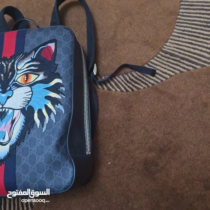 [Only 1 In UAE] Gucci GG Supreme Canvas Angry Cat Backpack