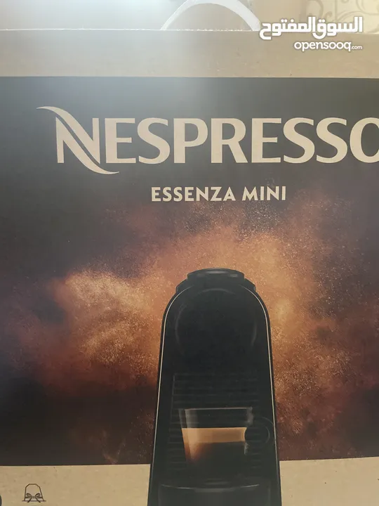 ماكنة نيسبرسو الأصلية لصنع القهوة جديدة لم تفتح من العلبة