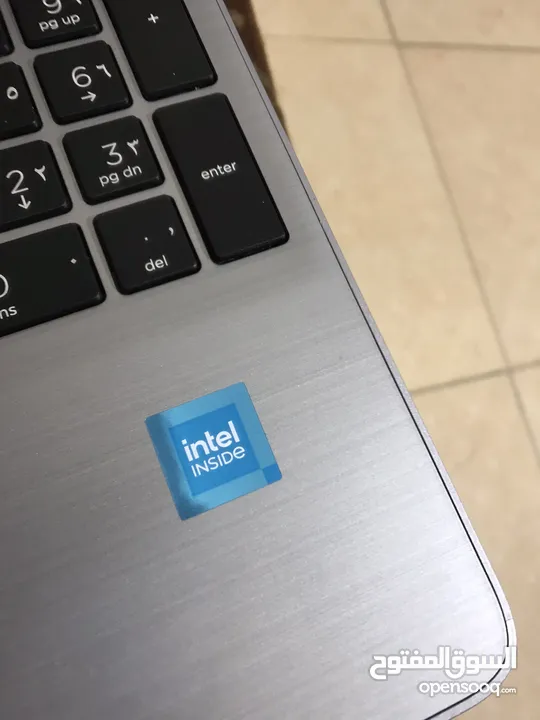 لاب توب hp بحالت الجديد استخدام طالبه اقرء الوصف