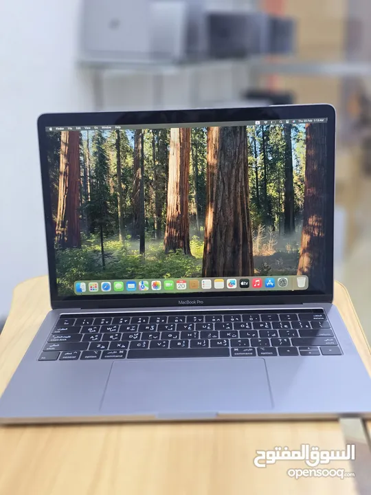 MacBook Pro 2019 Touch Bar core i7 Pro with 16gb Ram Ratina Display type c original charger clean