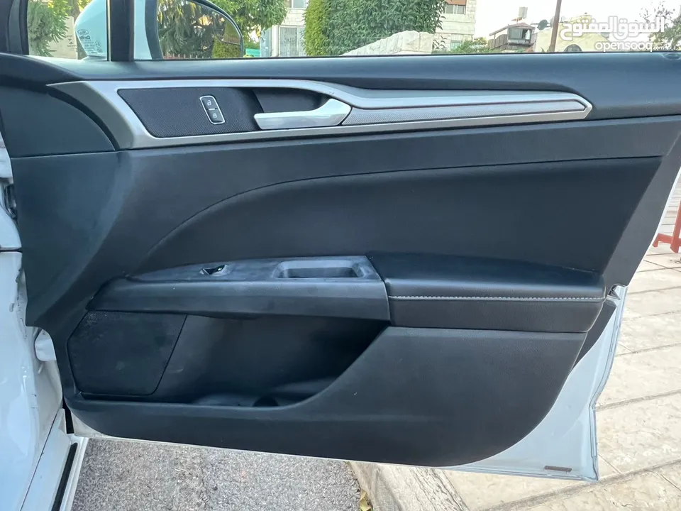 Ford Fusion 2018 (SE / Sport ) فحص كامل للبيع