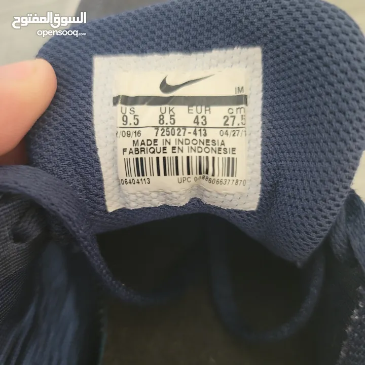 بوت نوع Nike اصلي صناعة Indonesia بحال الجديد مقاس 43