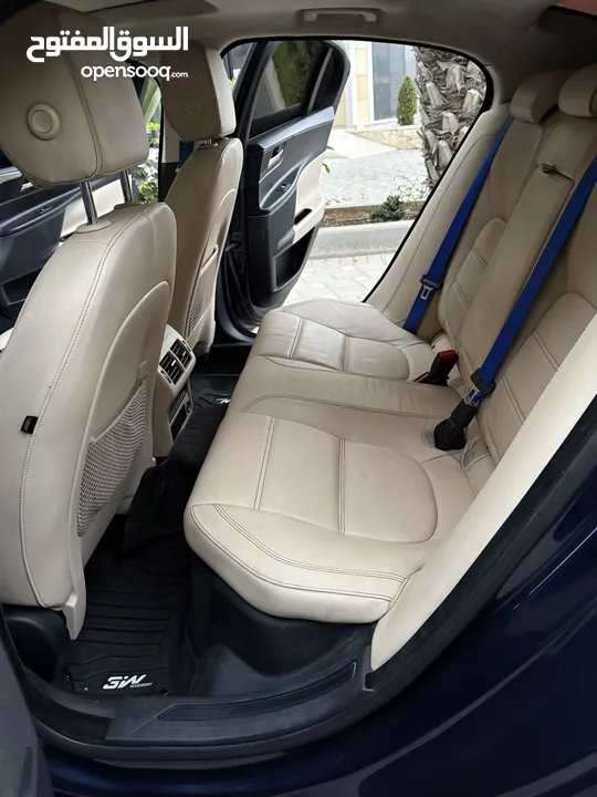 Jaguar xe للبيع