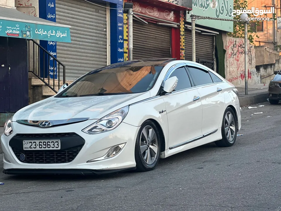 hyundai sonata hybrid