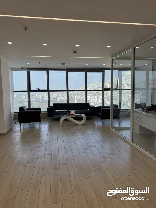 مكتب مميز جدا للايجار فوق مصرف الصفا الطابق الثامن فوق مركز النور للعيون مباشرة