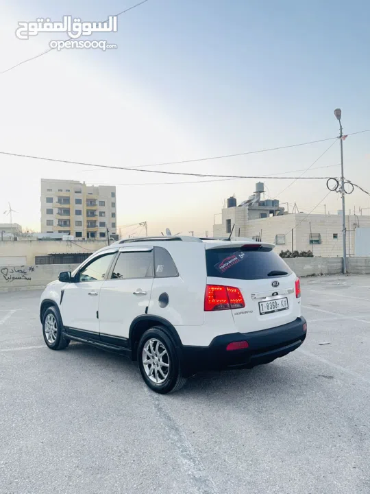 كيا سرانتو 2012