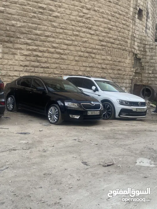 سيارة للبيع