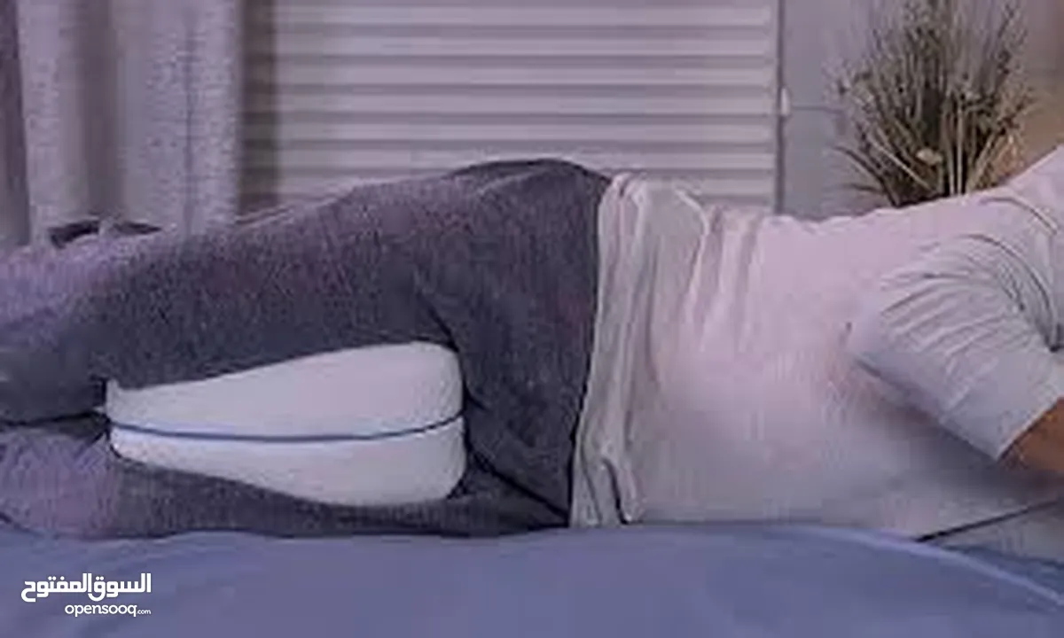 مخدة   ابعاد الفخدين و الساقيين عن بعضهما اثناء النوم
