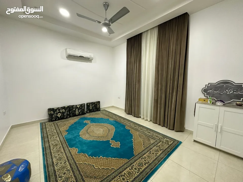 للبيع فيلا في بوري بالقرب من النفق نصف فرش  Villa for sale in Buri Semi furnished