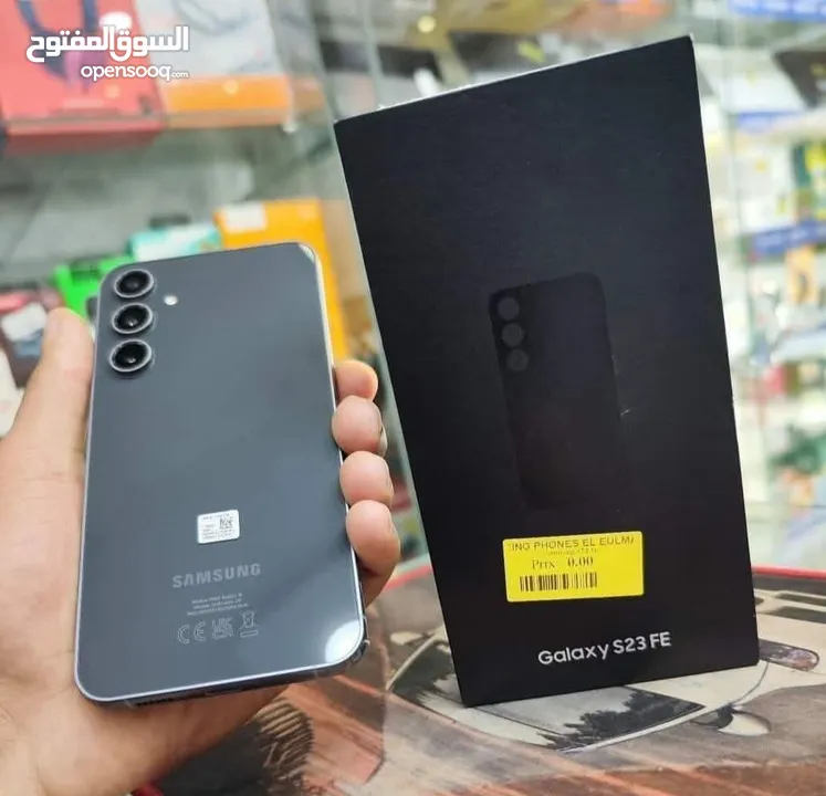 مستعمل اخو الجديد Samsung S23 FE 5G رام 16 جيجا 128 و 256 عربي شرق اوسط أغراضة والكرتونه متوفر توصيل