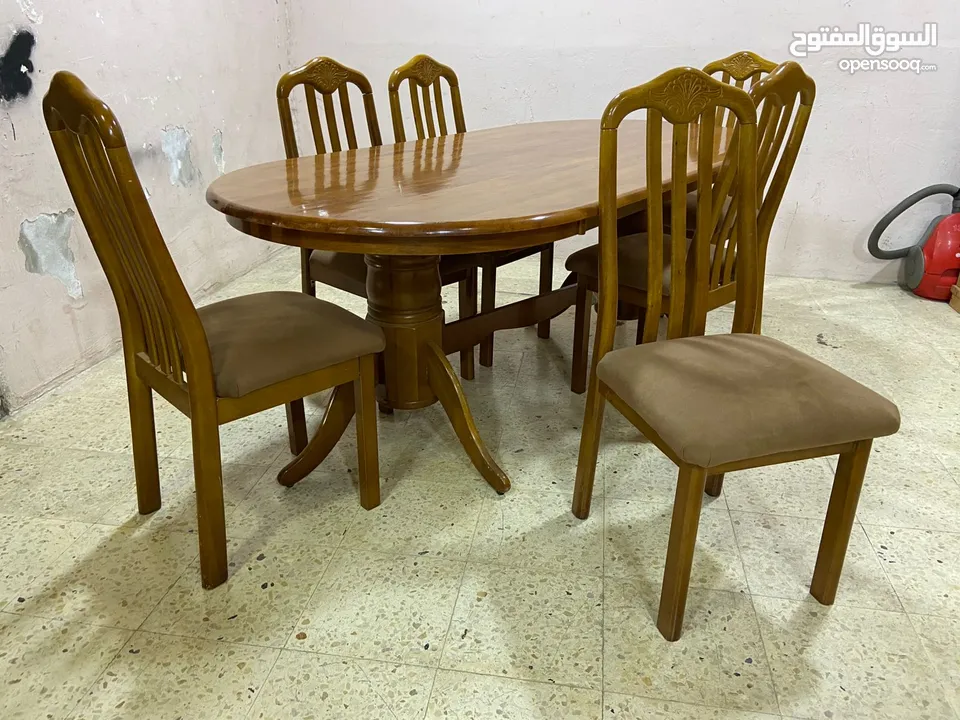 طاولة سفره 6 كراسي تصلح لعرسان