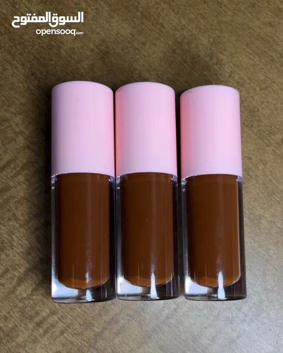 Glossy Glam