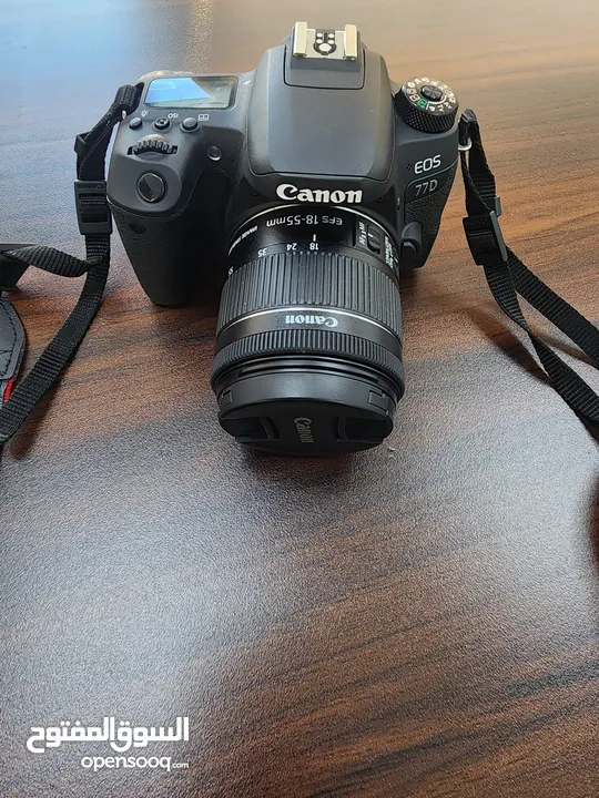 للبيع: كاميرا CANON EOS 77D + عدسة EFS 18-55mm + حقيبة كاميرا / استعمال خفيف جدا / شبه جديده