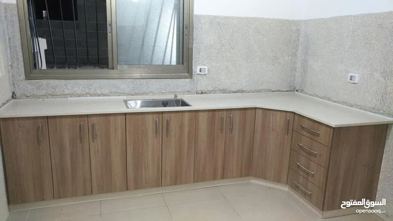 شقة مشطبة حديثا للبيع