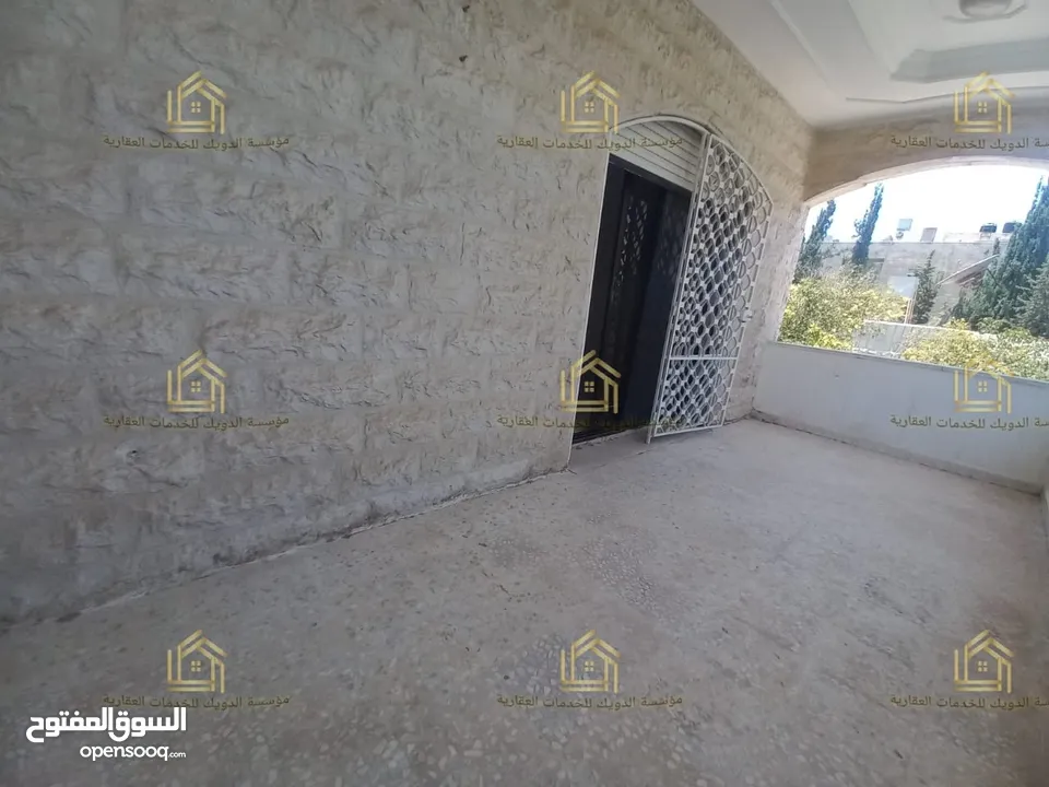 فيلا للايجار .. يوجد خيارات اخرى Villa for rent.. other options available / V152
