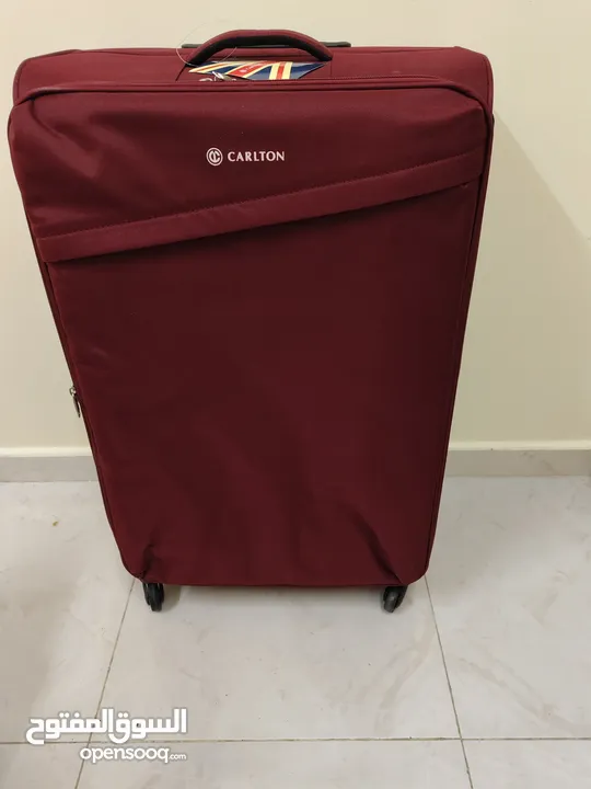 Selling new Carlton luggage bags