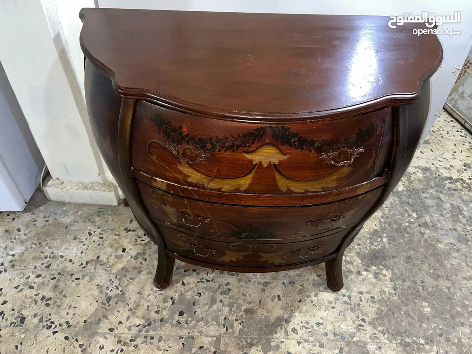 بيو مع 3 جوارير مصري انتيكا الحجم الجامو 117/100