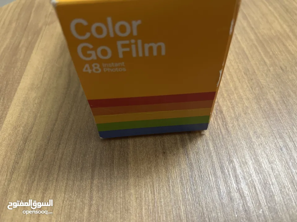 أفلام كاميرا Polaroid جديدة مش مفتوحة