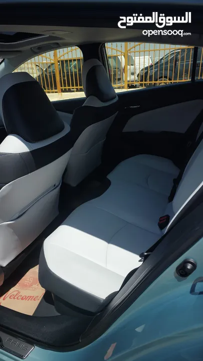 تويوتا بريوس 2022 ليمتد أعلى صنف فحص كامل TOYOTA PRIUS LIMITED FULLY LOODED