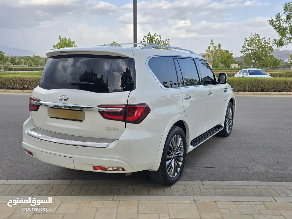 إنفينيتي QX80 رقم 1 موديل 2018 قطعت 69 الف ميل