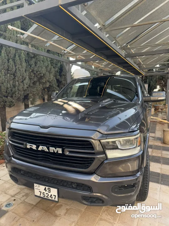 Dodge Ram 1500 Hemi / Laramie Trim 2020 (للبيع)