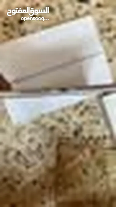 ايباد الجيل التاسع(64GB) Ipad 9 بحالة الوكالة #المساحة : 64 #السعر: ..¿ #اللون :